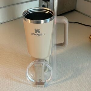 40 Oz Stanley